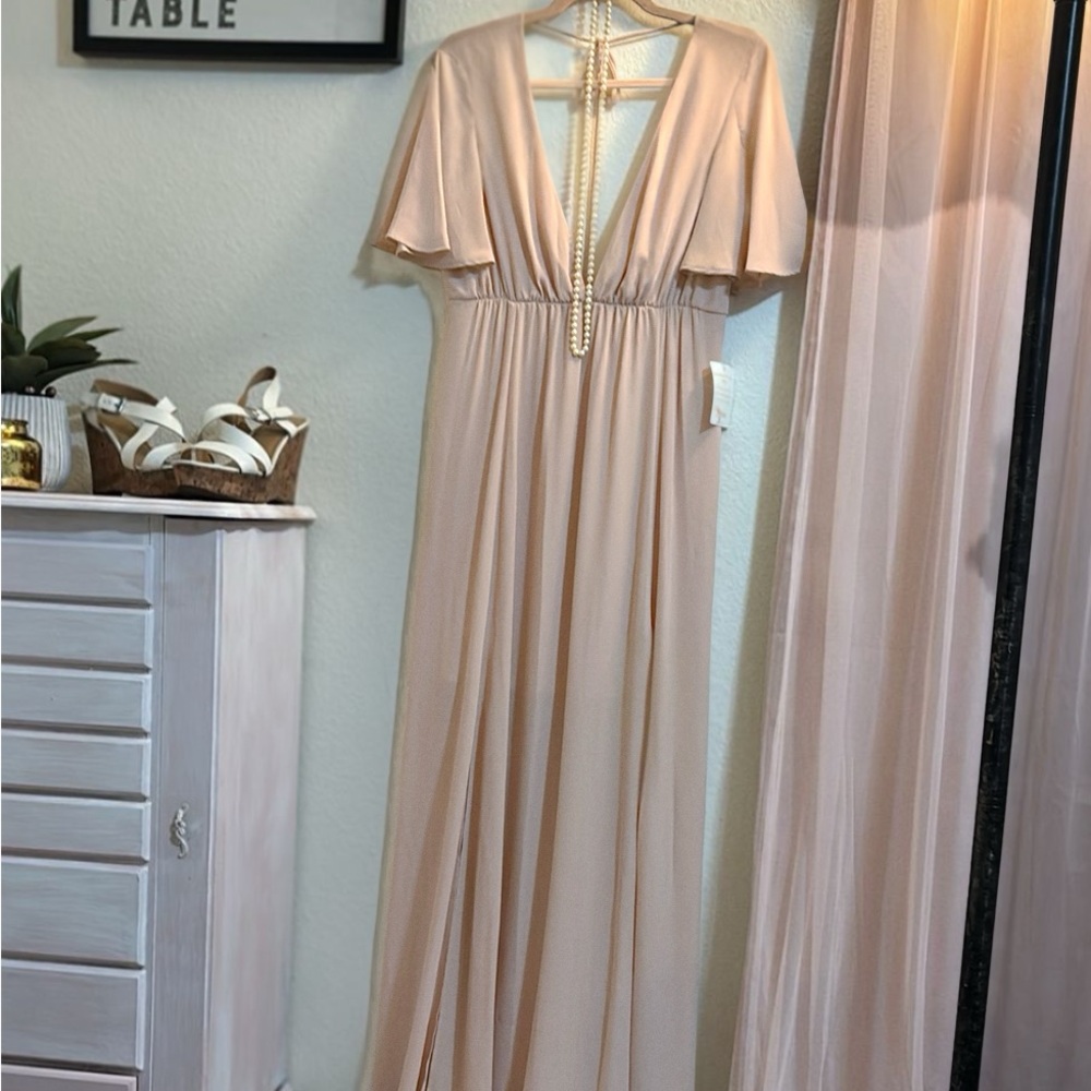 Show Me Your MuMu Pink and Gold Plunge Flutter Sleeve Gown